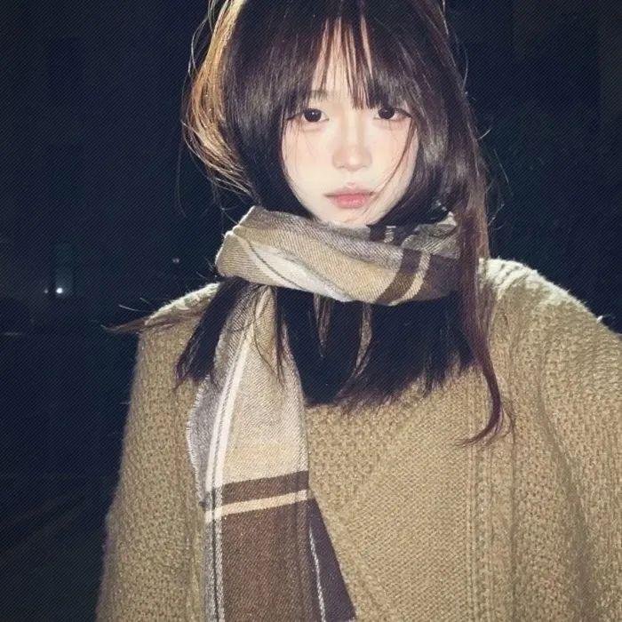 玉女桃花满堂红