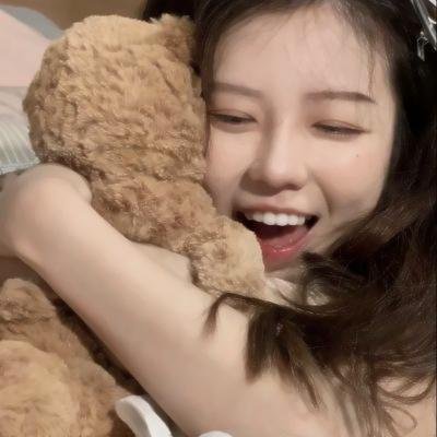 费家有女